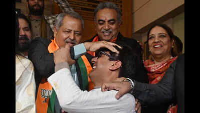 Parties trade claims after Chandigarh mayoral polls