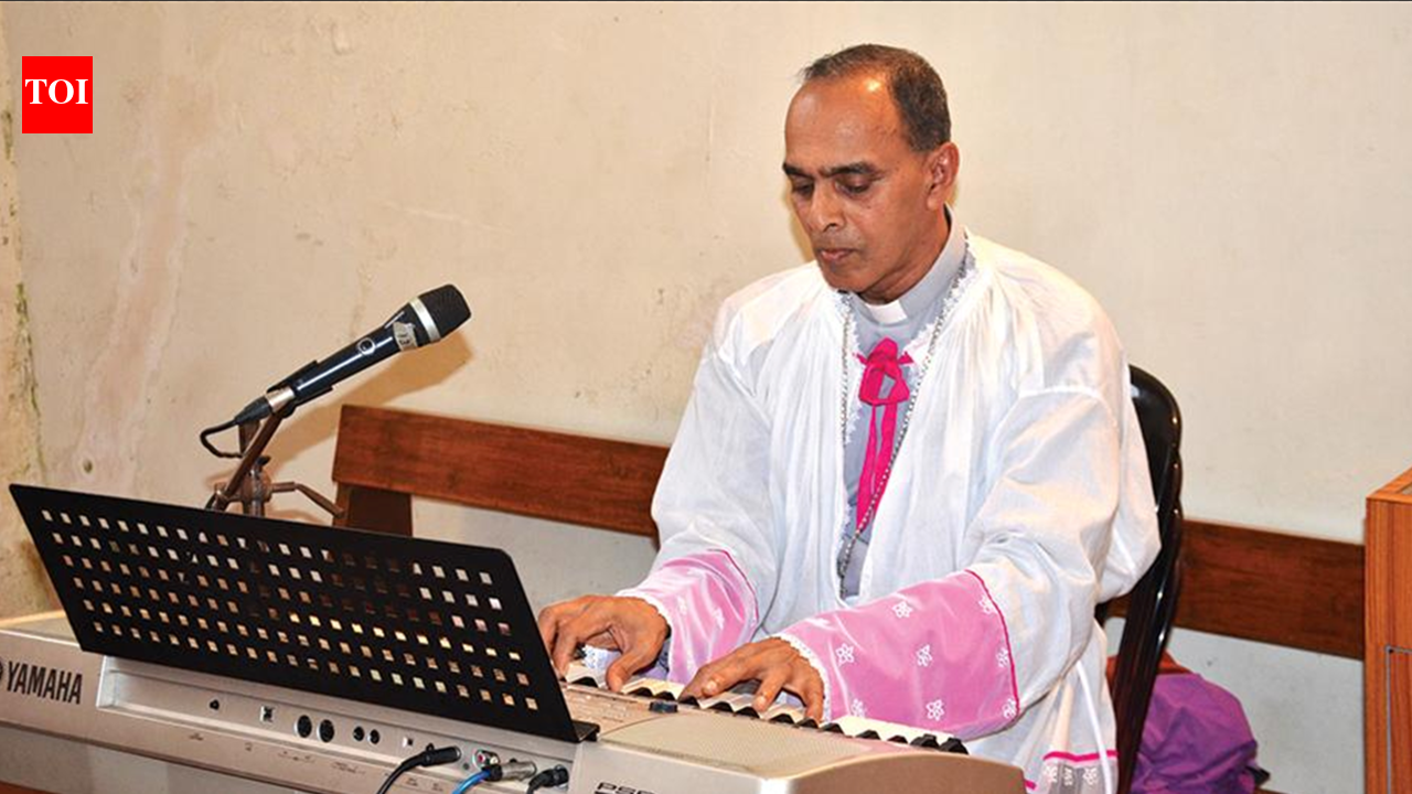 Divar priest’s 17th century Sinhala prayer touches hearts on island