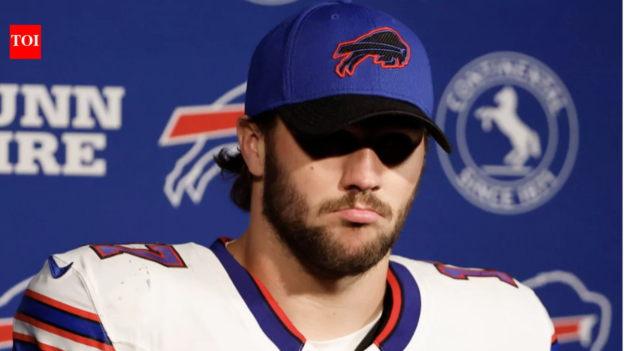 “This hurts my heart”: Fans worried after Josh Allen appears on crutches and in walking boot at Bills coach press conference