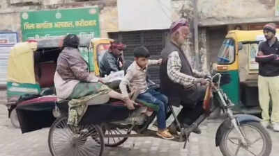Woman dies in Faridabad hospital, kin take body home on pushcart they earn their livelihood from