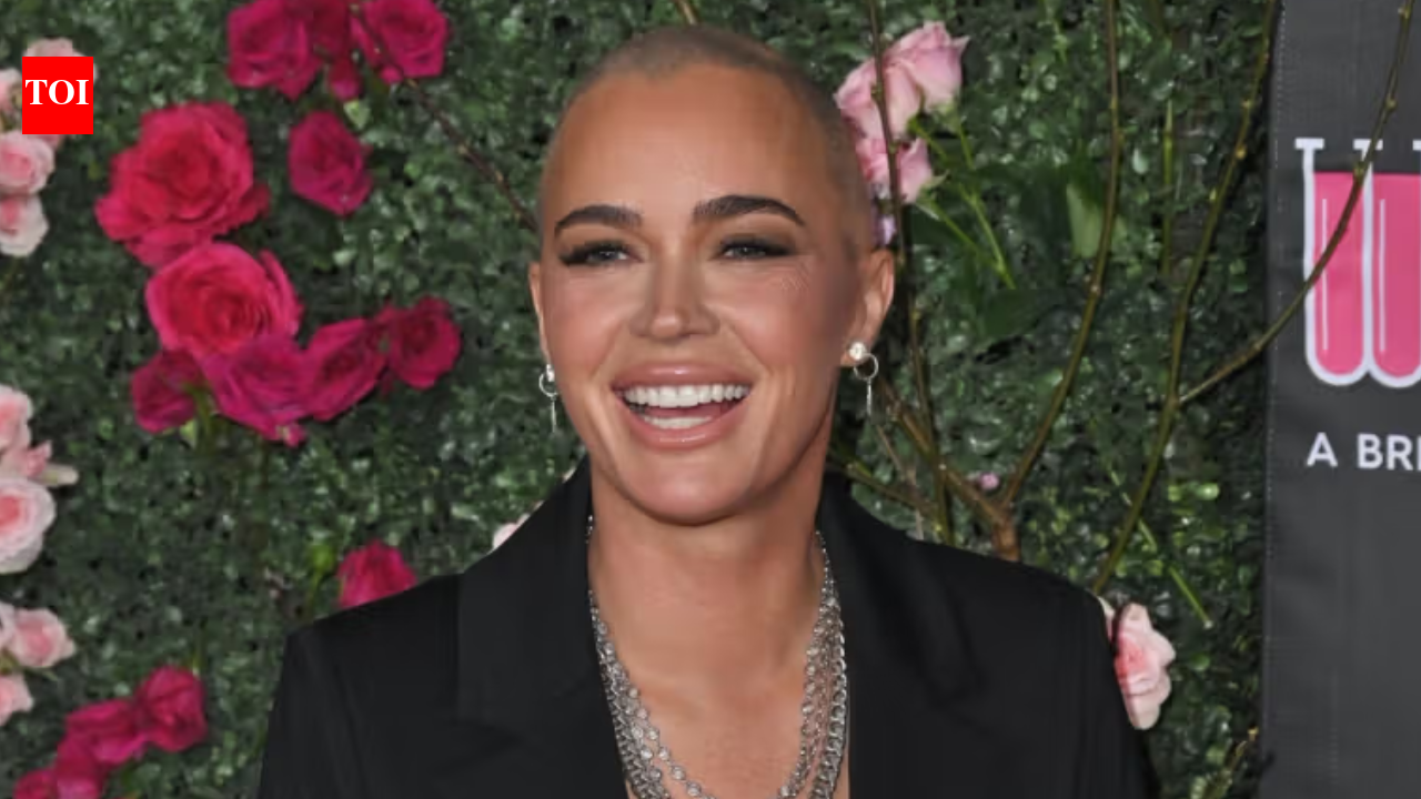 Teddi Mellencamp clarifies the status of her cancer diagnosis after dad John Mellencamp said she was ‘suffering’