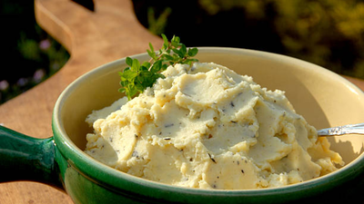 Diabetes diet alert: Expert reveals these common foods spike your blood sugar more than sugar itself