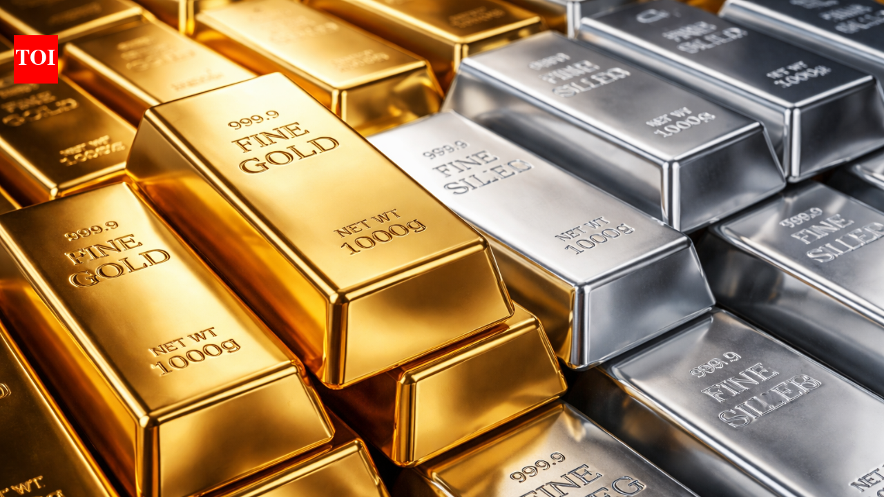 Brutal selloff! Gold, silver prices crash in volatile session - what’s causing the dip?