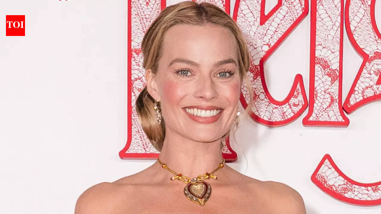 Fans hail Margot Robbie’s 'pure old world glamor' as she wears Elizabeth Taylor’s Rs 74 crore Taj Mahal diamond necklace at ‘Wuthering Heights’ premiere