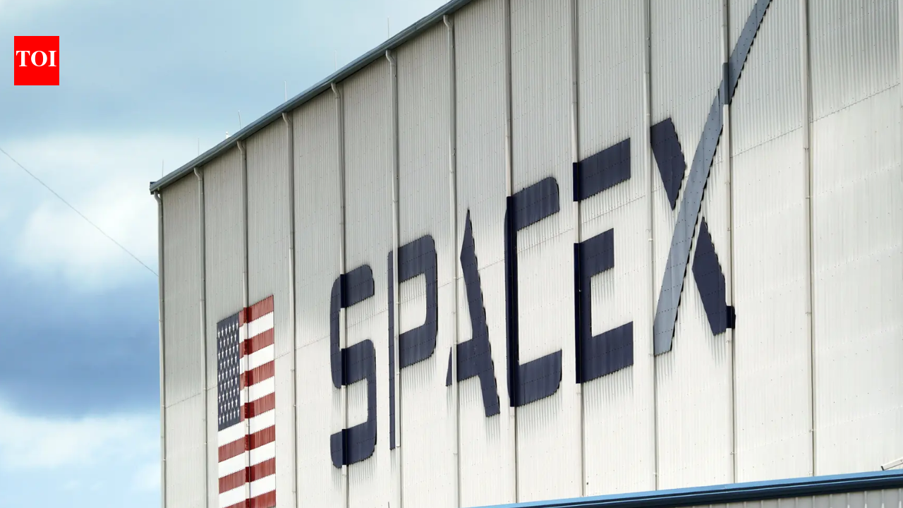 Musk meets Musk: SpaceX explores mergers with Tesla or xAI; $50 billion IPO in focus