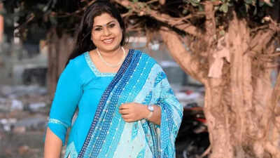 Did you know Vaagai Soodava actress Vichitra shared the screen with Rajinikanth in Muthu?