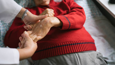 Stepping into the sun may speed up stroke recovery, AIIMS study suggests; doctor shares key precautions