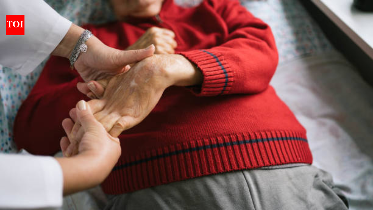 Stepping into the sun may speed up stroke recovery, AIIMS study suggests; doctor shares key precautions