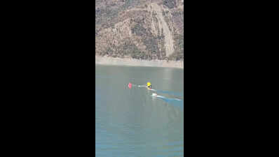Mid-air stunt goes wrong as 2 paragliderscrash into Tehri Lake; SDRF rescues pilots