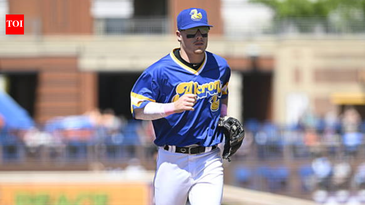 Guardians invite top prospect Travis Bazzana to spring training as non-roster player