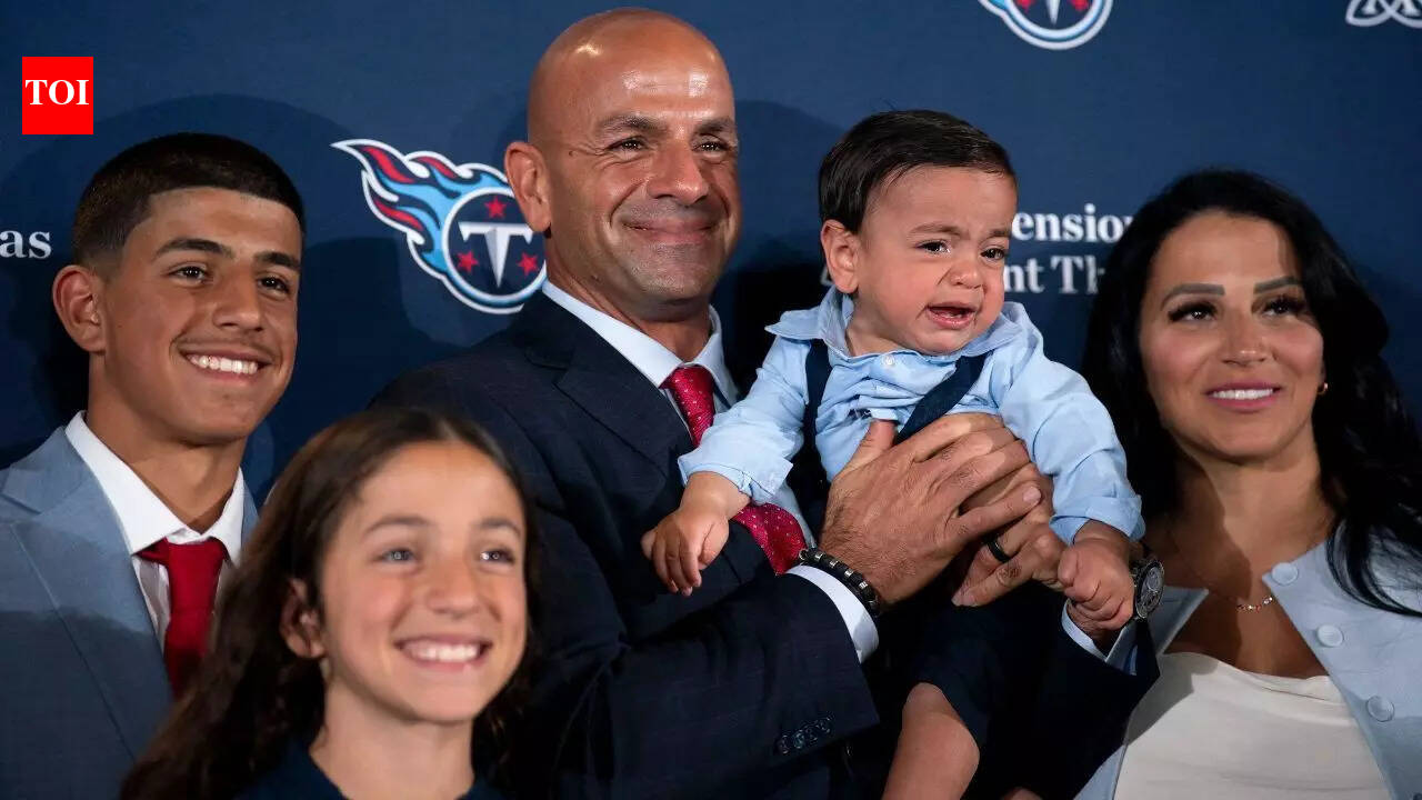 Robert Saleh’s wife Sanaa steals the spotlight with stunning blue fit as Titans era begins in Tennessee