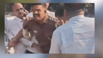 Video of Bengaluru cop caught red-handed taking Rs 4 lakh bribe goes viral