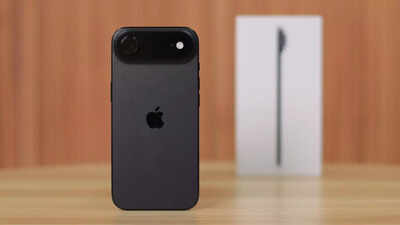 The 2025 iPhone whose successor Apple may not launch in 2026