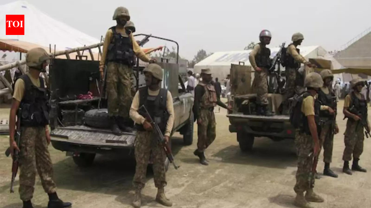 Pak in turmoil? 'Coordinated' attacks erupts across Balochistan; 10 officials killed