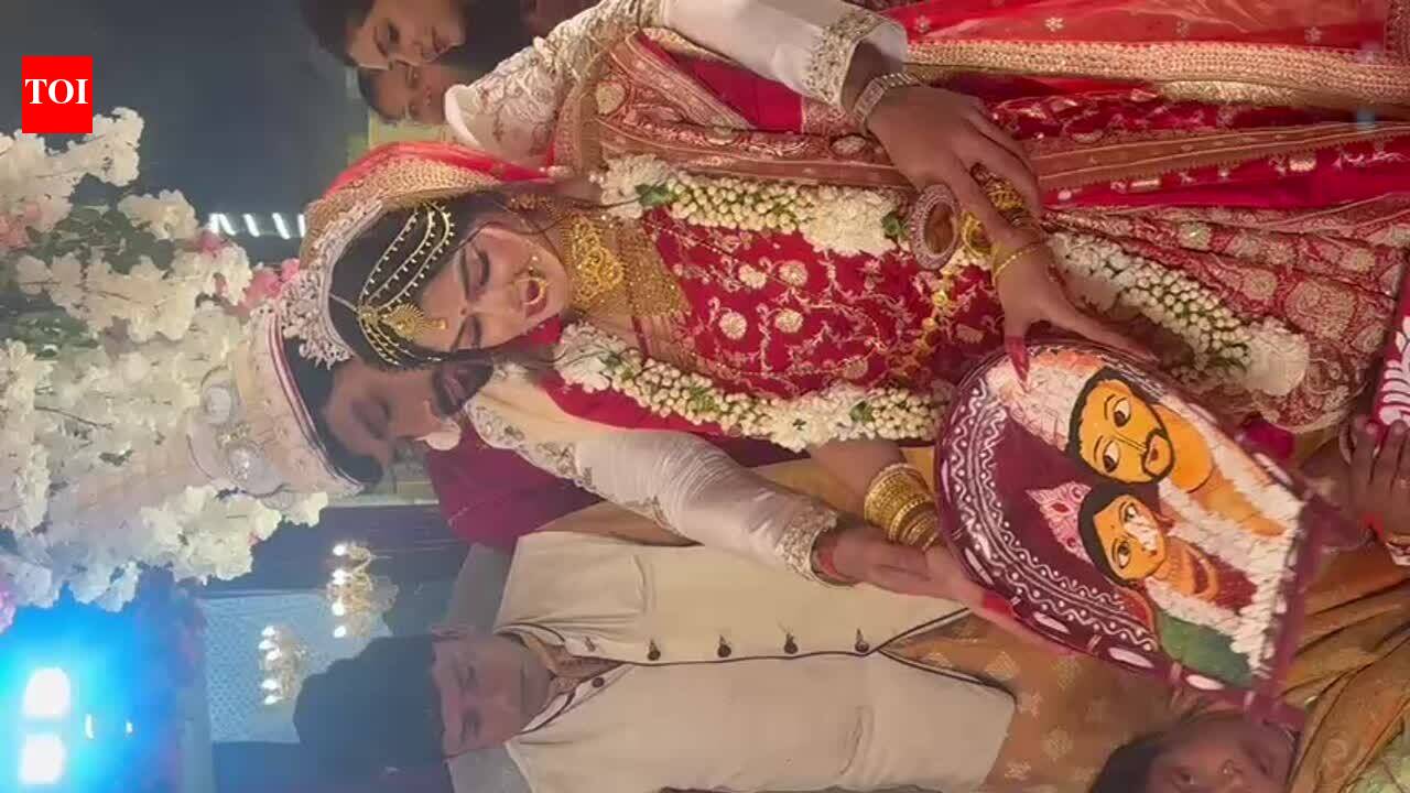 Glimpses from Madhumita Sarcar's wedding