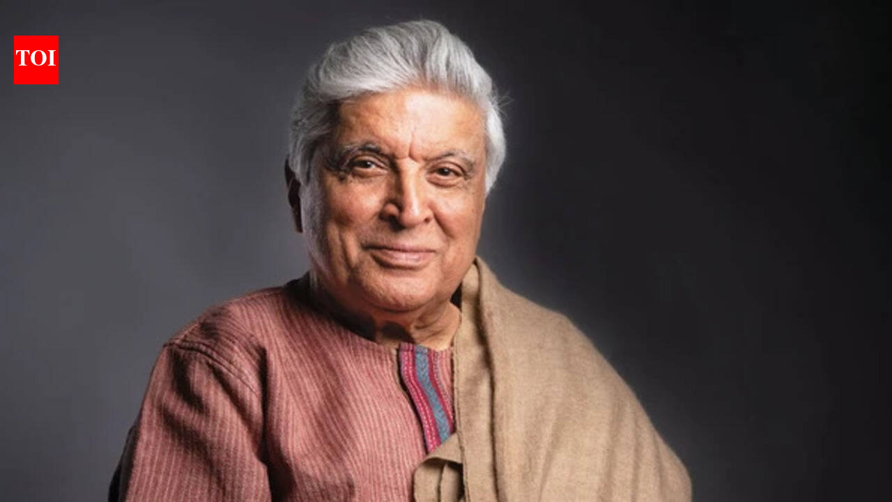 Cinema only reflects what society is becoming: Javed Akhtar