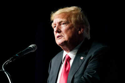 Trump, Clinton, Bill Gates and More Caught in New Epstein Archive Dump | WATCH