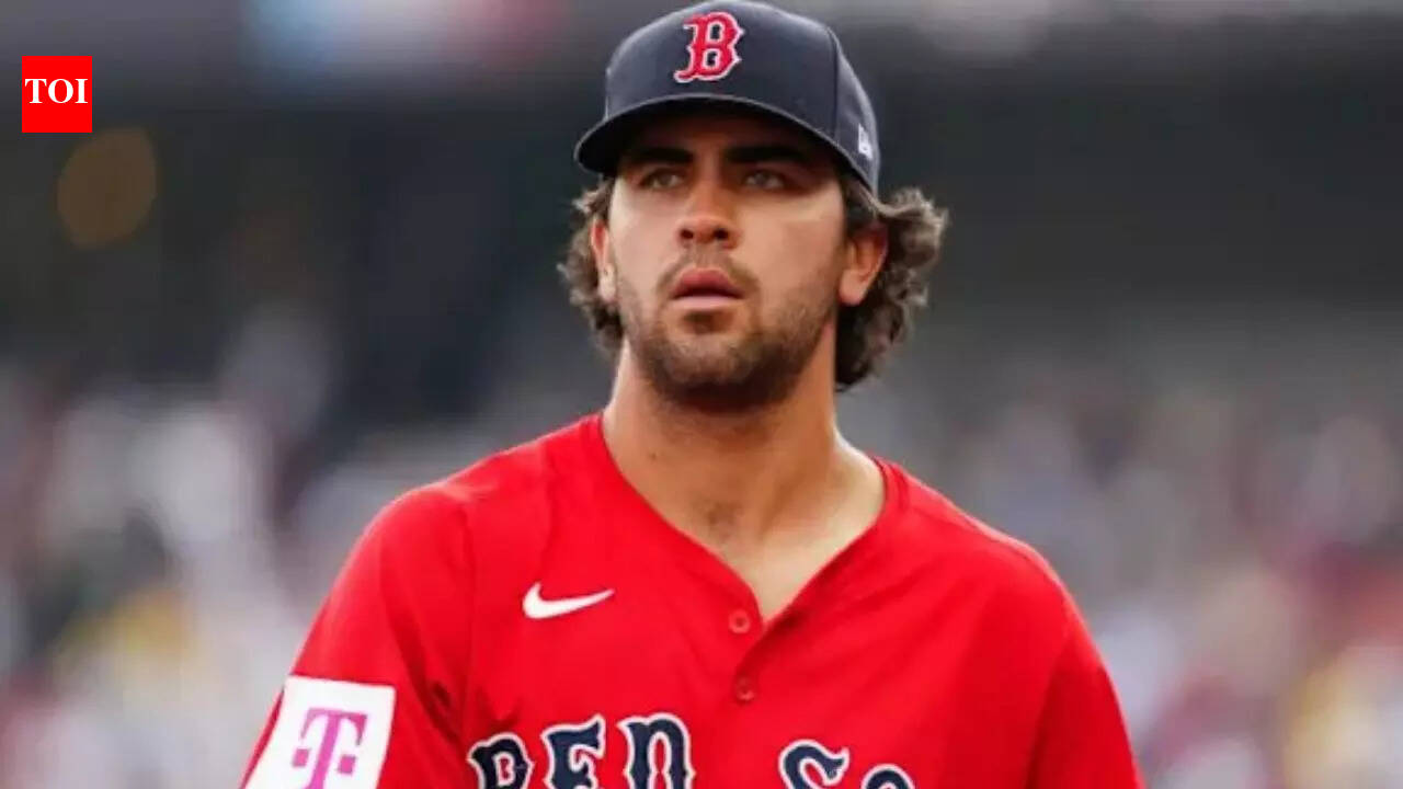 Marcelo Mayer health risk leaves Red Sox searching for answers as Willson Contreras changes roles