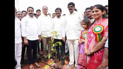 2,000 saplings planted in a day under Miyawaki project at Kandukur