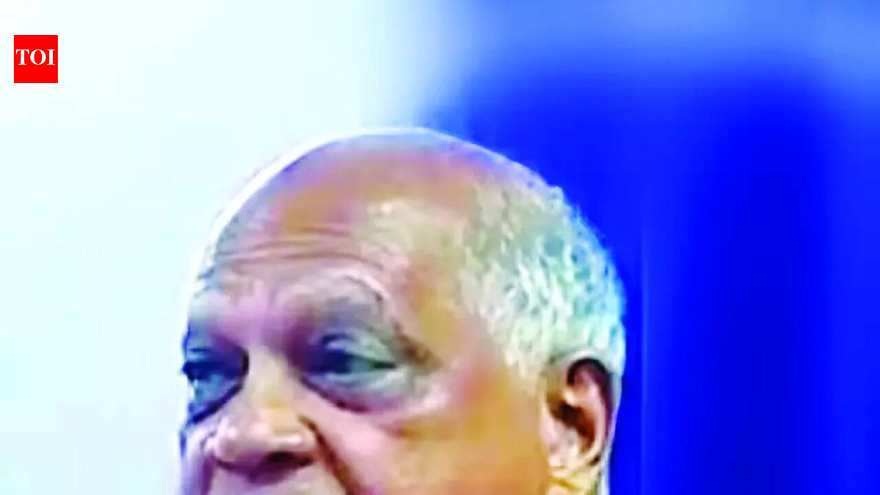 Ex-HC CJ calls for vigilance inquiry in zone change nods