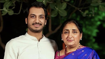 Parth skips Sunetra Pawar's swearing-in, meets Sharad Pawar; eyes mom's Rajya Sabha seat