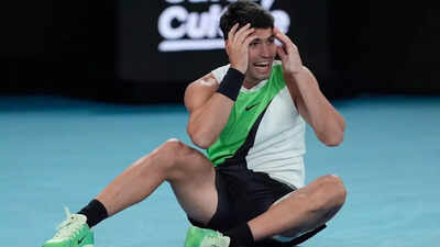 22-year-old Carlos Alcaraz finally does it, wins his maiden Australian Open title after outfoxing Novak Djokovic