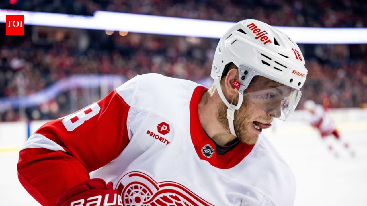 Detroit Red Wings sign Sheldon Dries to two-year two-way contract extension