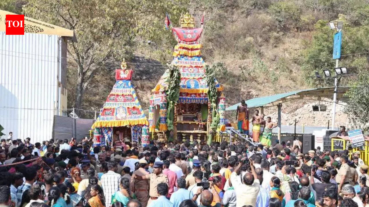 Marudhamalai hill temple in Coimbatore draws over 5 lakh devotees on ‘thaipoosam’