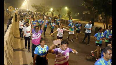 Thousands flood streets for Vadodara Marathon
