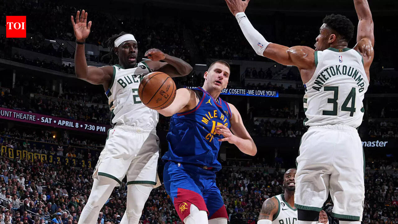 Is Nikola Jokic playing tonight vs the Oklahoma City Thunder? Latest update on the Denver Nuggets star's injury report (February 1, 2026)