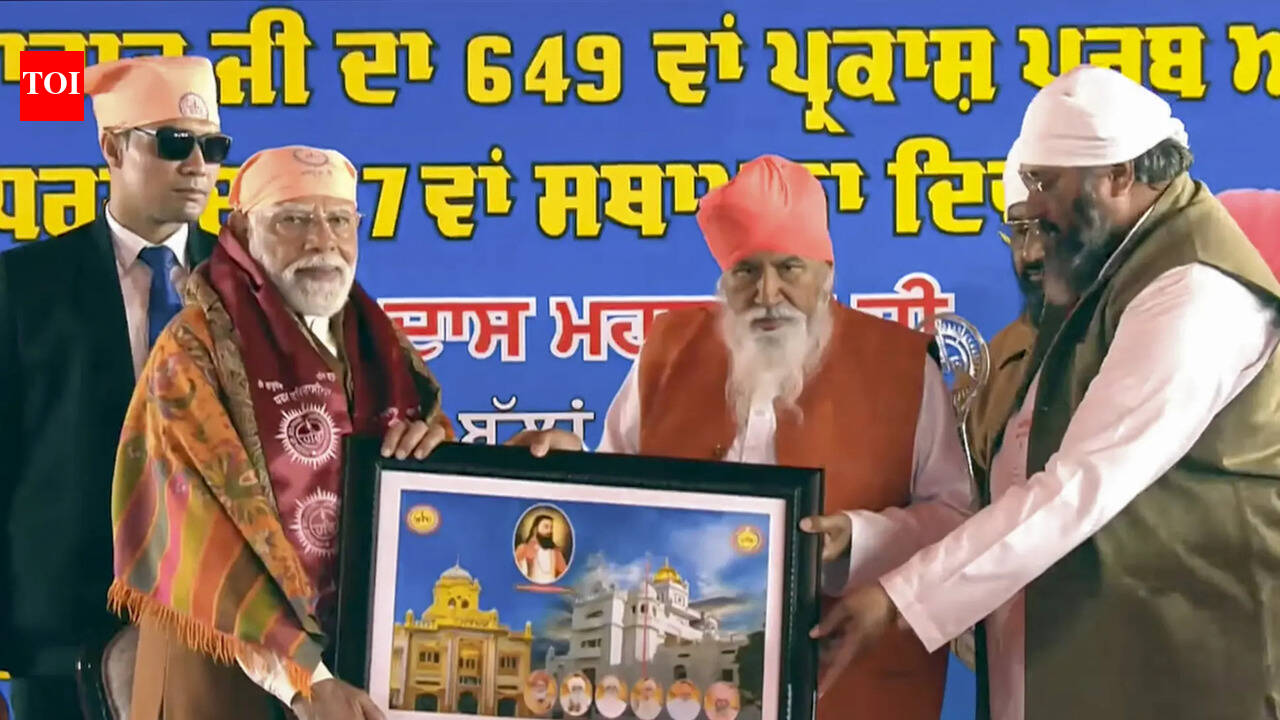 ‘Hum hain na,’ PM Modi assures followers of Guru Ravidas