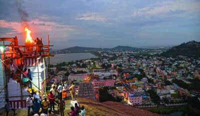 Action taken against defamers of Deepam judge, TN tells SC