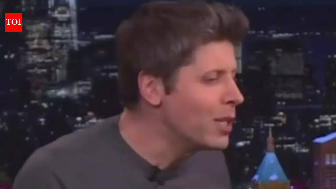 ICE makes a 'disclosure' that may be a problem for OpenAI CEO Sam Altman