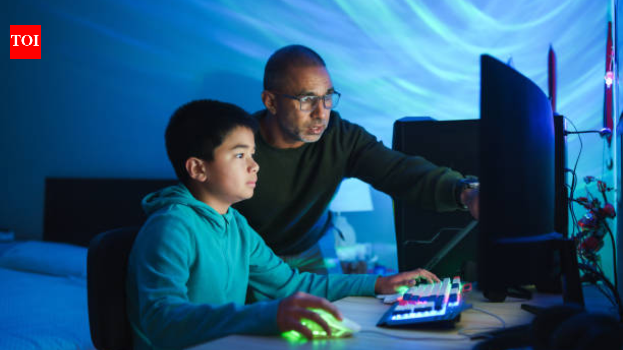 What is Roblox? Here's what experts say and safety guide for parents |