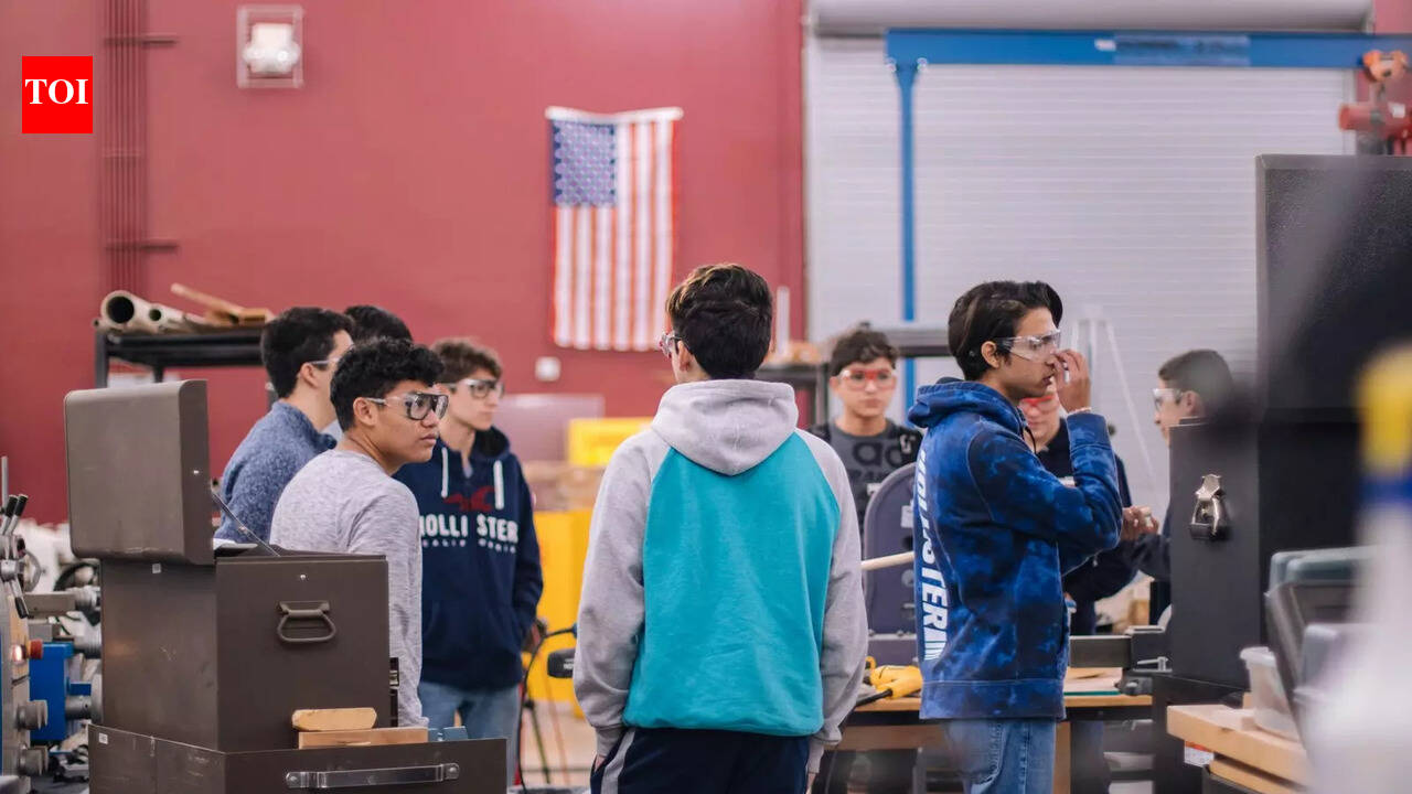 “What did I do wrong,” a worried F-1 visa student asks, as a single I-20 mistake threatens study, career plans, and STEM OPT work rights