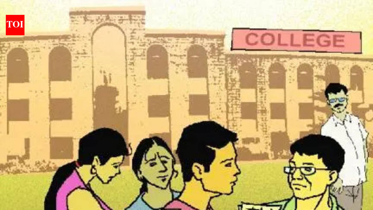 Govt pre-university college students in Karnataka to get free textbooks