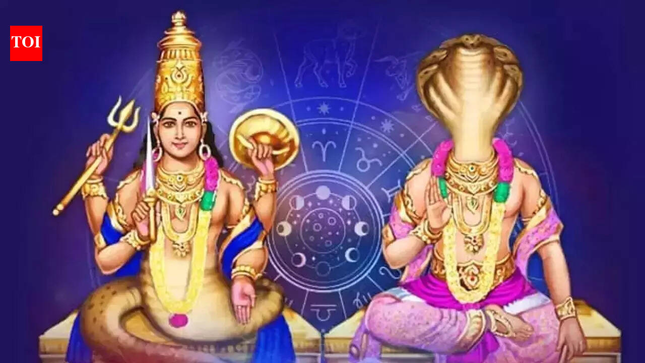 Horoscope Today (February 5, 2026): Rahu & Ketu's Daily Karmic Reading and Predictions for All Zodiac Signs