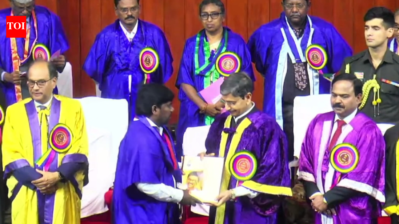 Research scholar holds Stalin photo while receiving degree from TN governor, sparks controversy