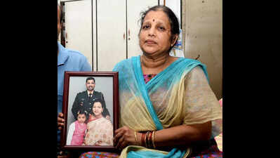 Galwan martyr Santosh Babu’s mother in poll fray