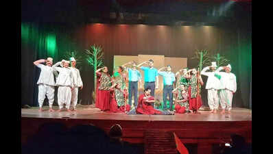 Play on Bhuj women’s 1971 war heroics wins national award