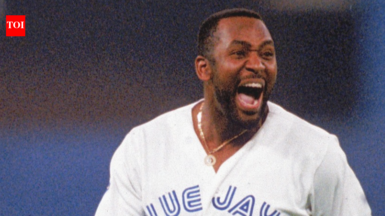 Blue Jays unveil plans for Joe Carter statue outside the Rogers Center as part of 50th anniversary