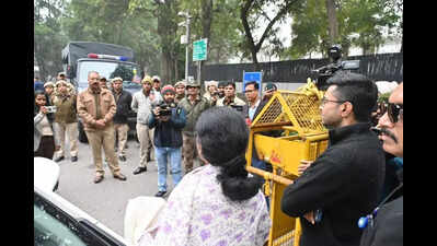 In morning face-off, CM dares Delhi cops: ‘Not here for stir, wouldn’t be able to handle if I was’