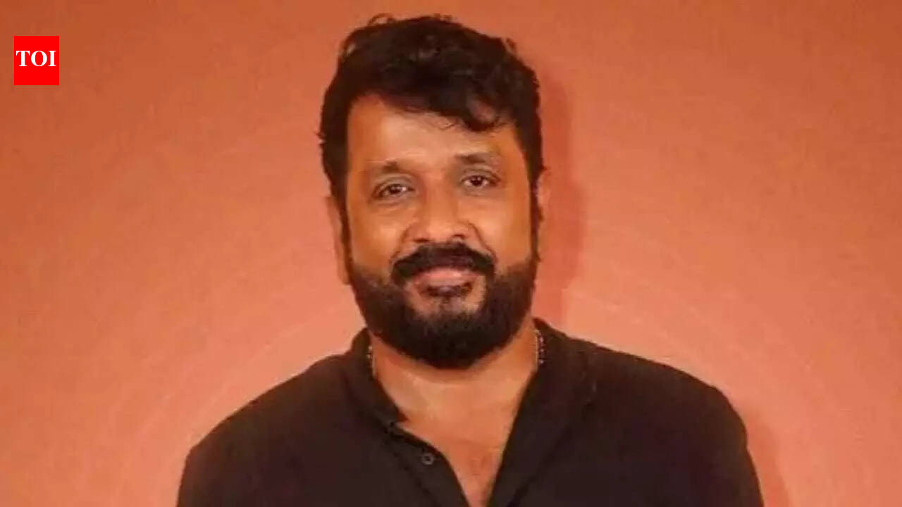 Throwback Tuesday: Did you know Ethirneechal fame V. Thiruselvam was a director?