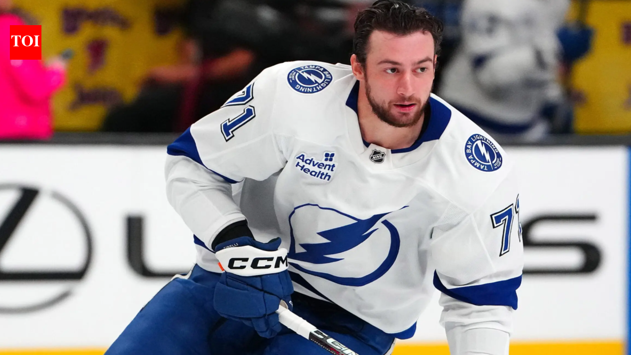 NHL காயம் தகவல்: மிலானோ கோர்டினா 2026 போட்டியில் இருந்து அன்டனி சிரெல்லி விலகல், சாம் பென்னெட் பதிலாக நியமனம்