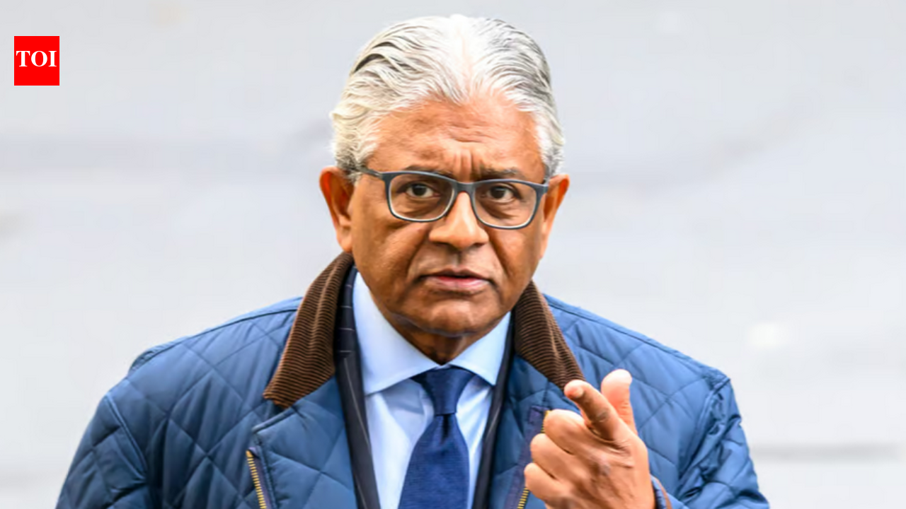 Indian-origin restaurant owner Vikas Nath caught spiking woman’s drink at UK club; staff swap glass before calling police