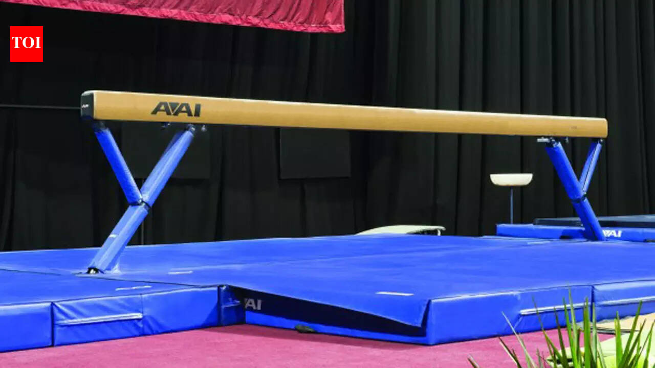 Teen gymnast dies after neck injury at school games