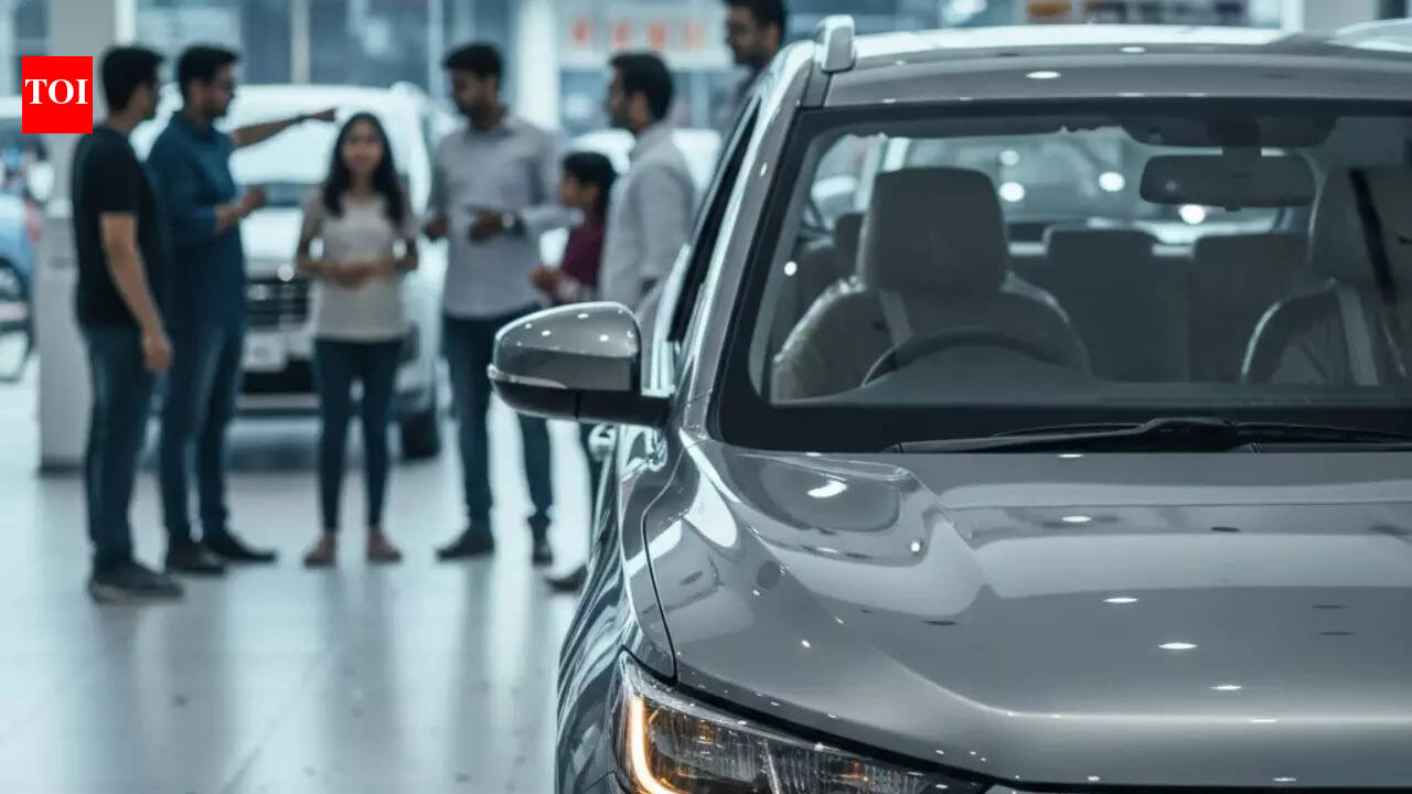 Seven popular car features that people rarely use: Last one is the most loved