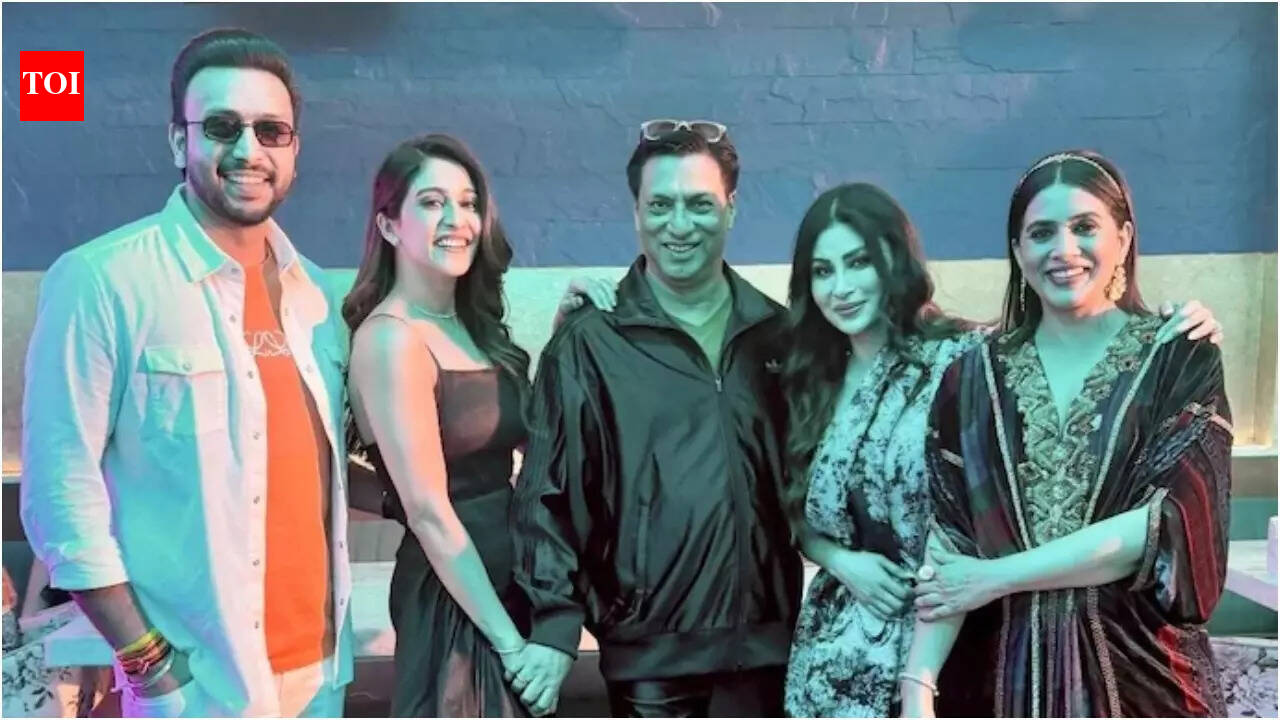Madhur Bhandarkar wraps ‘The Wives’ starring Sonali Kulkarni, Mouni Roy, and Regina Cassandra - Reports