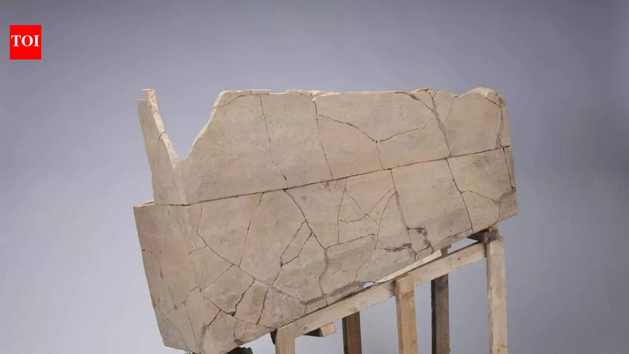 Scientists find a 2,400-year-old flush toilet in China showing how advanced ancient life was