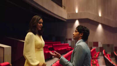 ‘Do Deewane Seher Mein’ trailer OUT: Siddhant Chaturvedi and Mrunal Thakur's 'perfect love' has fans calling it ‘refreshing’